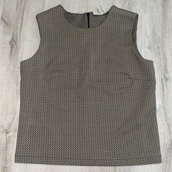 VTG Gap Geometric Tank Top - Picture 1 of 7